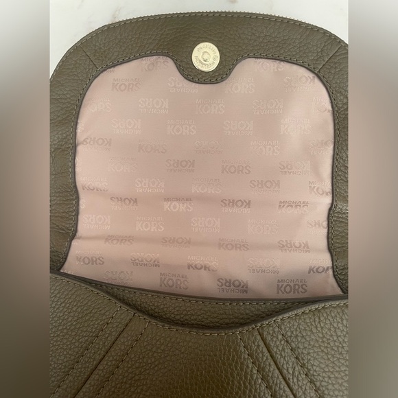 Michael Kors Pebbled Leather Shoulder Bag - Picture 5 of 8